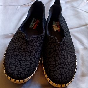 Skechers Air Cooled slip on